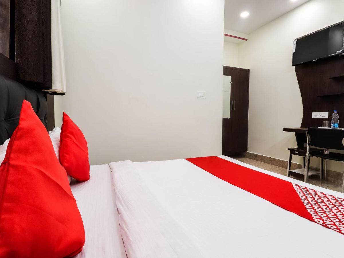 Hotel Delight Mumbai Eksteriør bilde