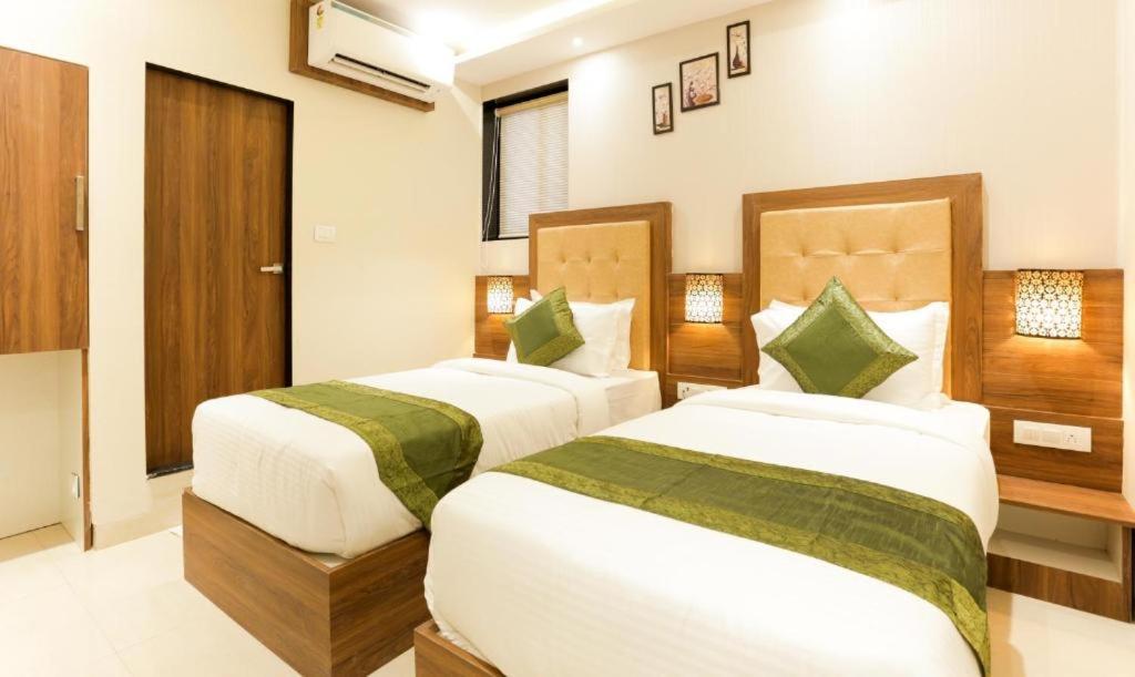 Hotel Delight Mumbai Eksteriør bilde